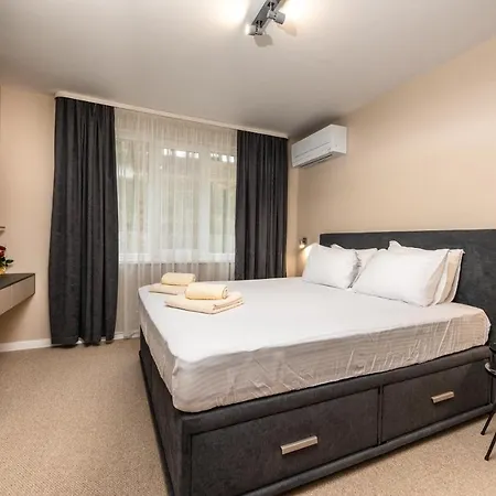 아파트 City Apartments-3 *
