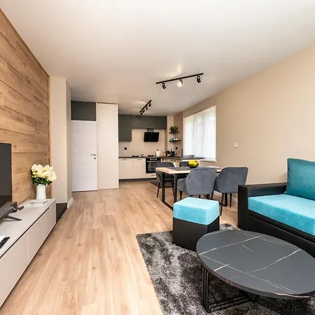 City Apartments-3 *