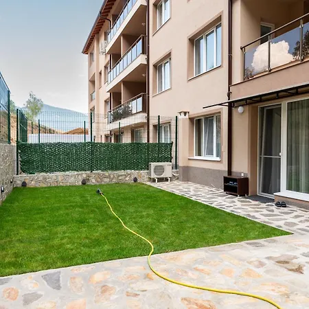 City Apartments-3 Apartman *